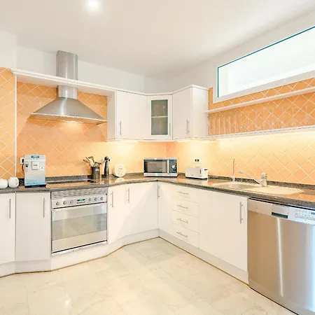 Sea View Nautico דירה