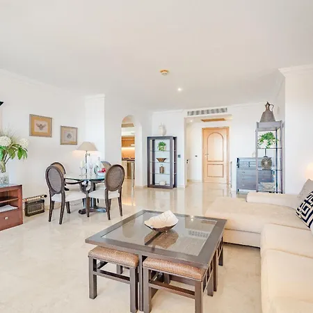 Sea View Nautico Апартаменты Сан Мигель